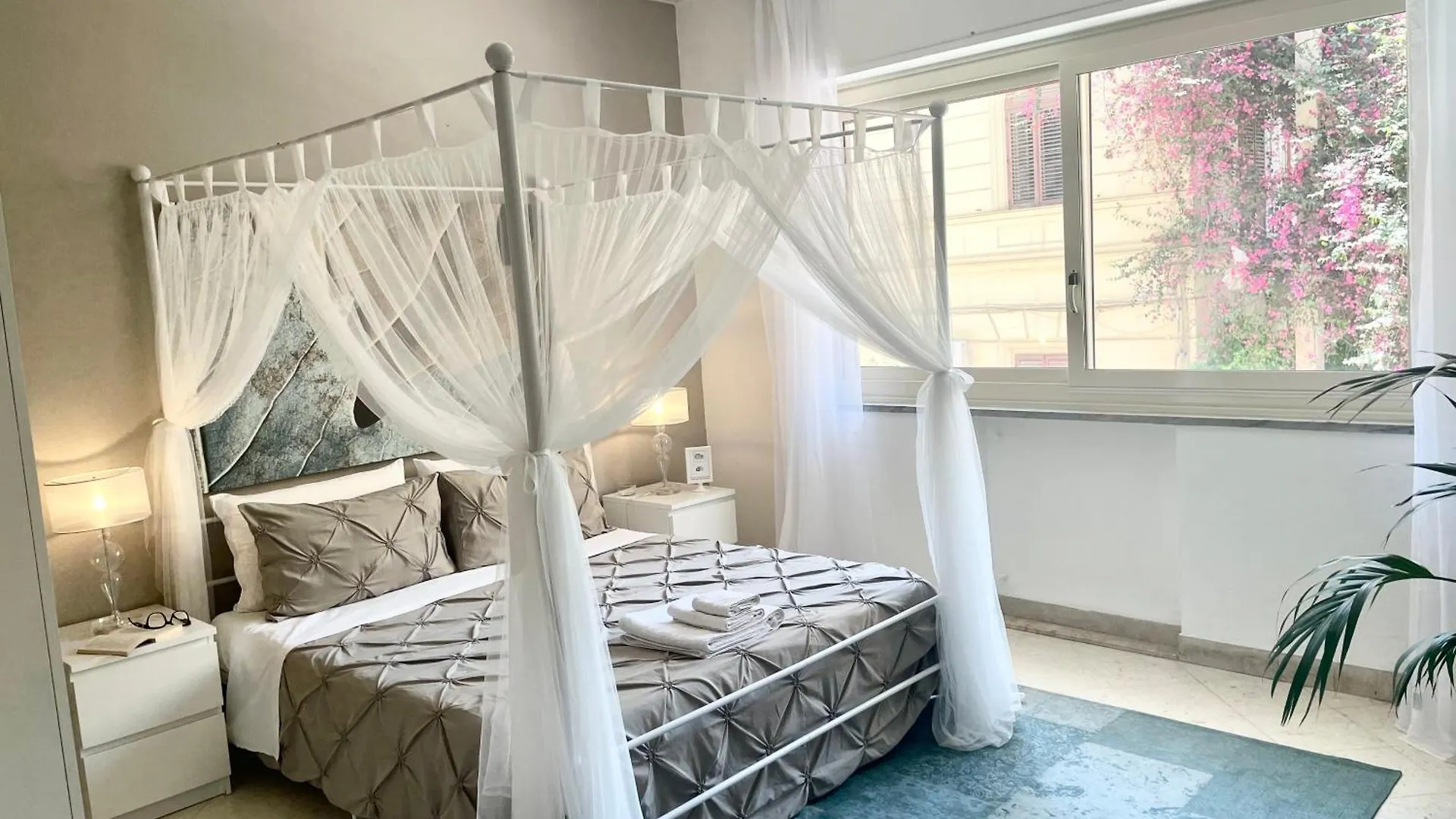 Al Politeama Rooms B&B Palermo 3*,  Italy