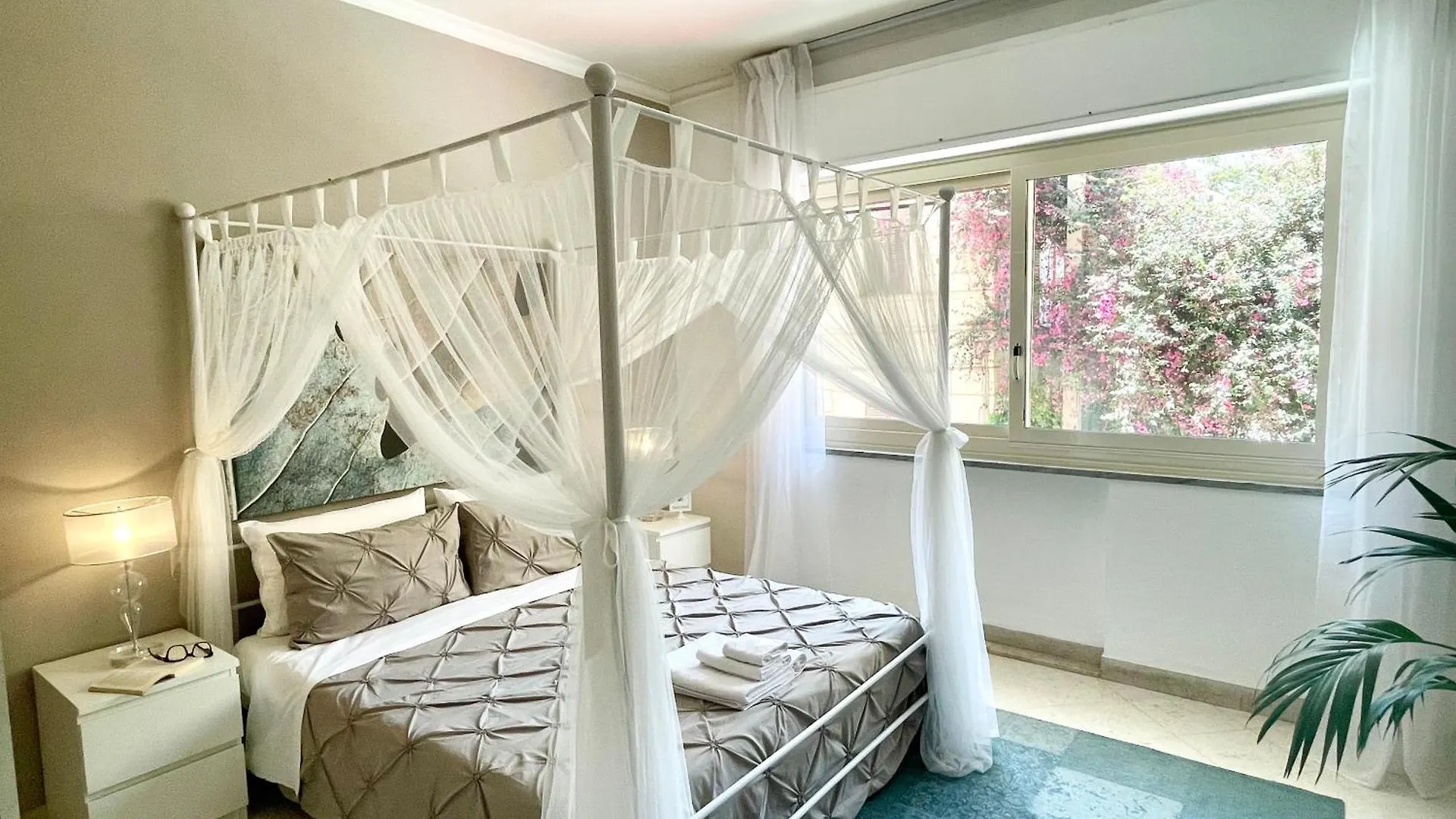 Al Politeama Rooms B&B Palermo Bed & Breakfast