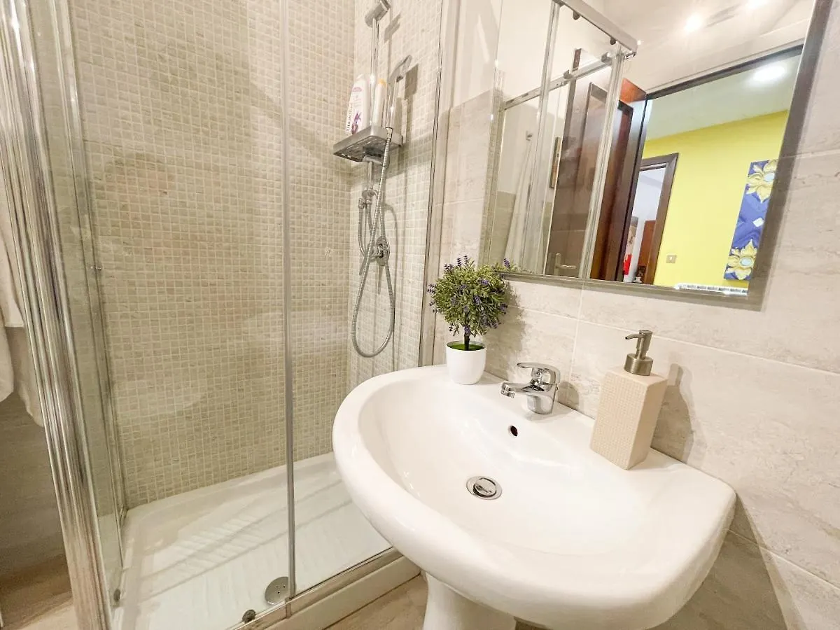 Al Politeama Rooms B&B Palermo 3*,  Italy